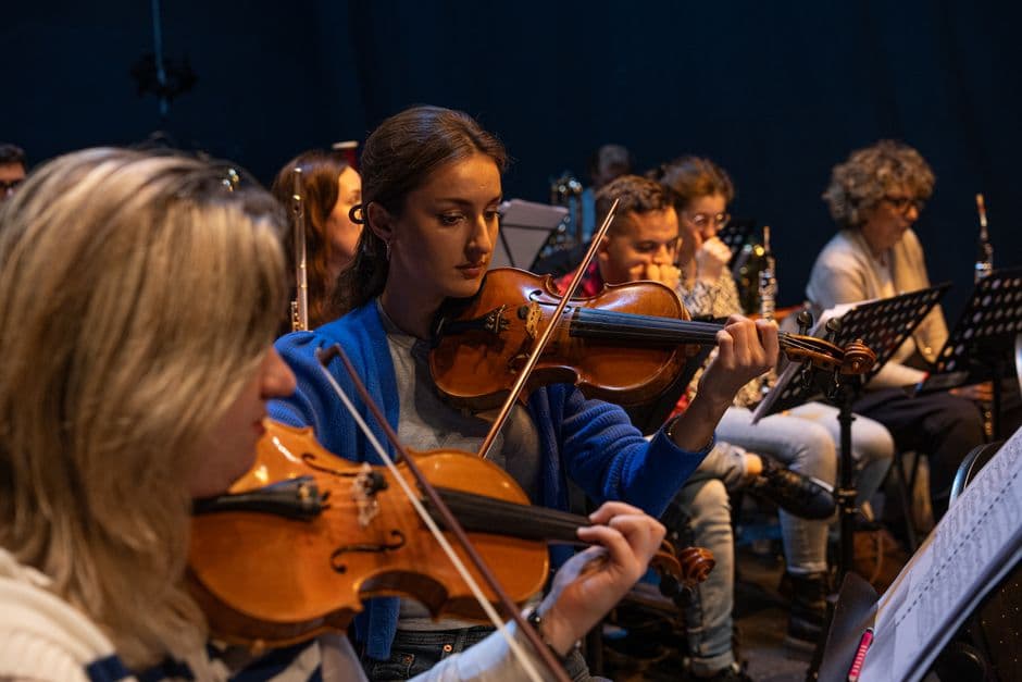 Youth string orchestra players near Lawrenceville, GA