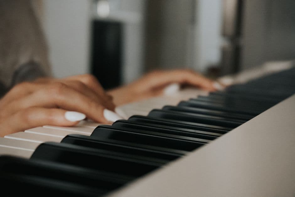 Piano keys in close up, piano lessons serving Lawrenceville, GA