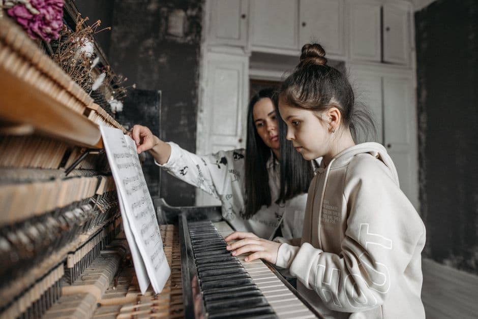 Piano student in a lesson near Sugar Hill, GA